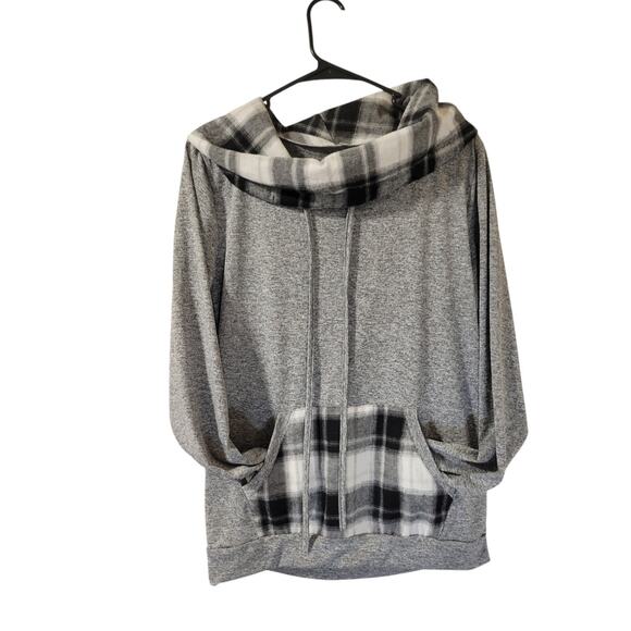 NWT Gray Black White Plaid Accent Cowl Neck Light Weight Top Size L - Picture 1 of 8